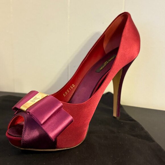 Louis Vuitton Maroon Satin Bow Peep-Toe Pumps - Picture 4 of 8